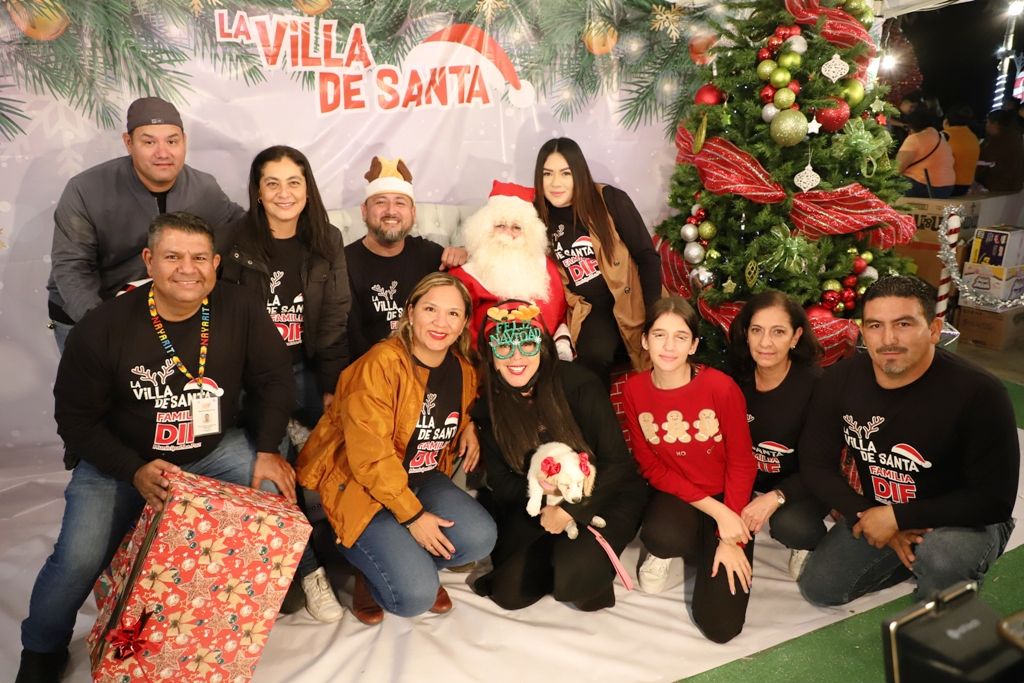 Cerca de 400 niñas y niños visitaron “La Villa de Santa”