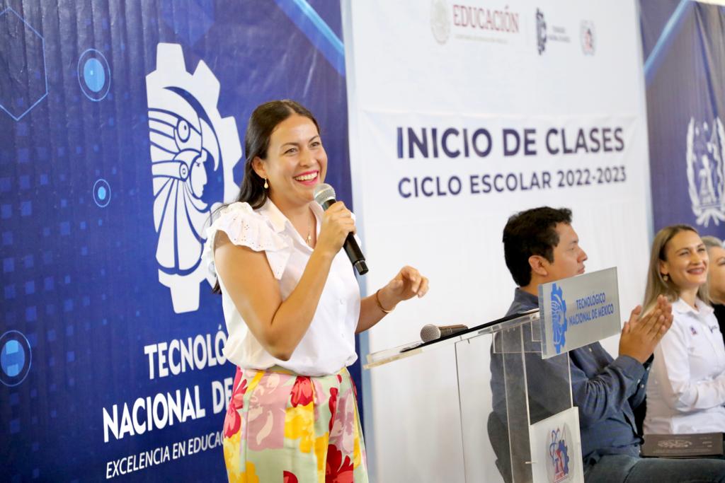 Anuncia Alcaldesa credencialización digital para estudiantes en La Paz