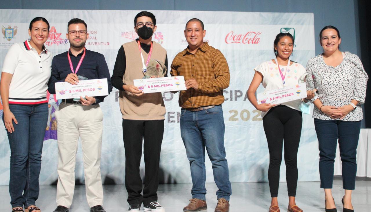 Entrega Ayuntamiento Premio Municipal de La Juventud