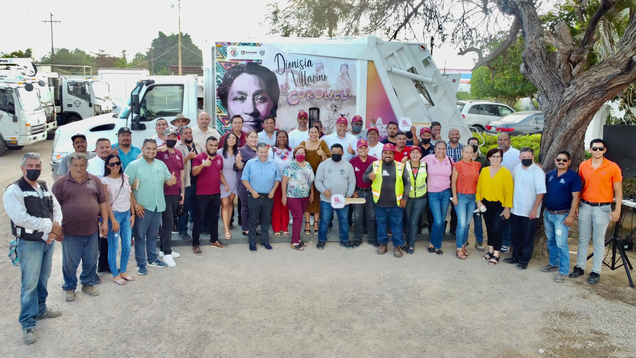 Suma Ayuntamiento un nuevo camión recolector de basura