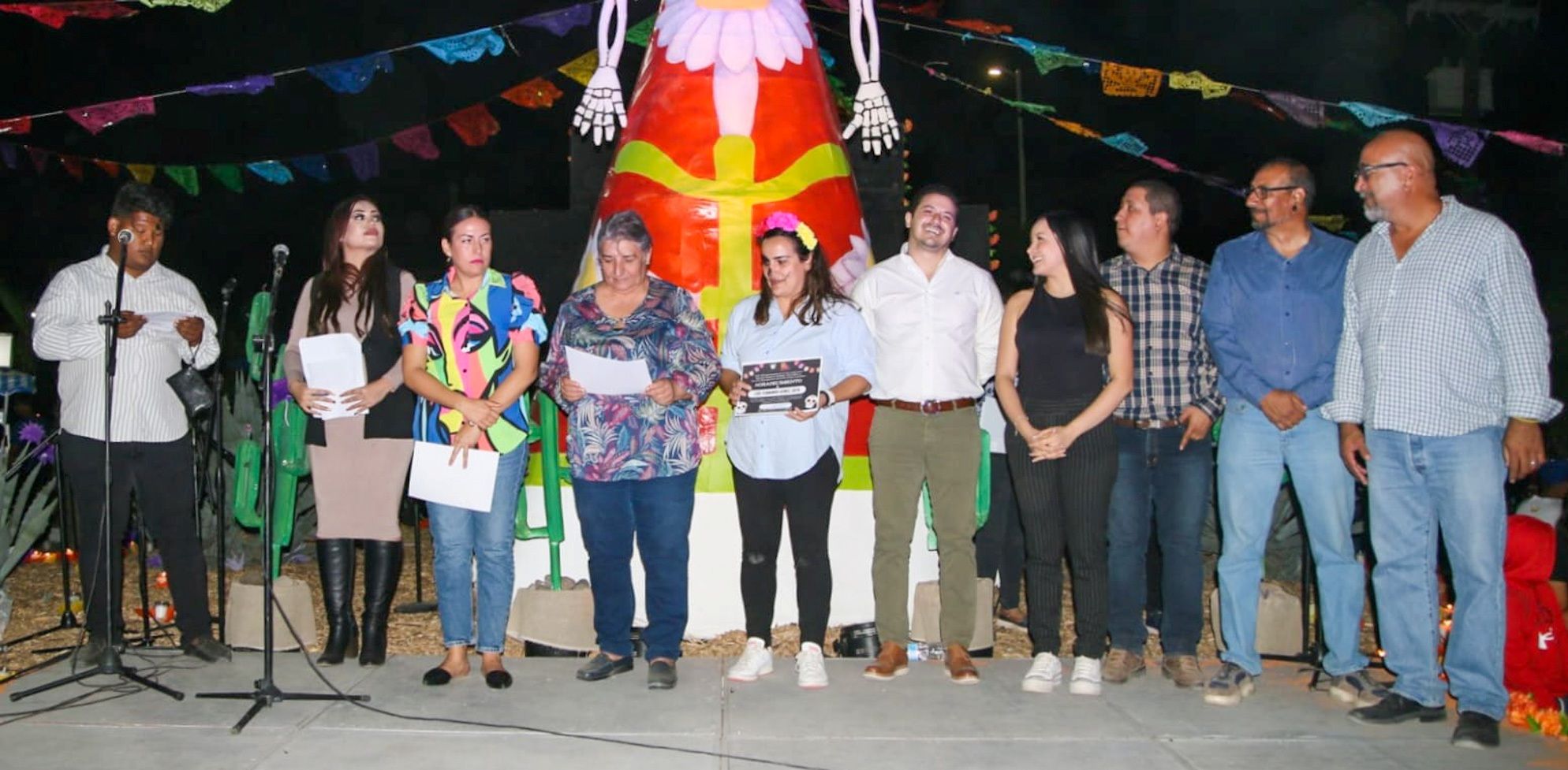 Con eventos culturales celebran el Día de Muertos en La Paz