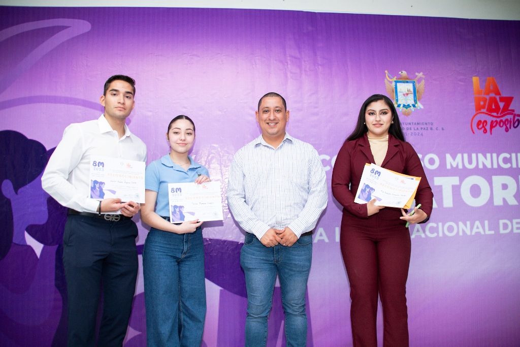 Premian a ganadores del Concurso Municipal Juvenil de Oratoria