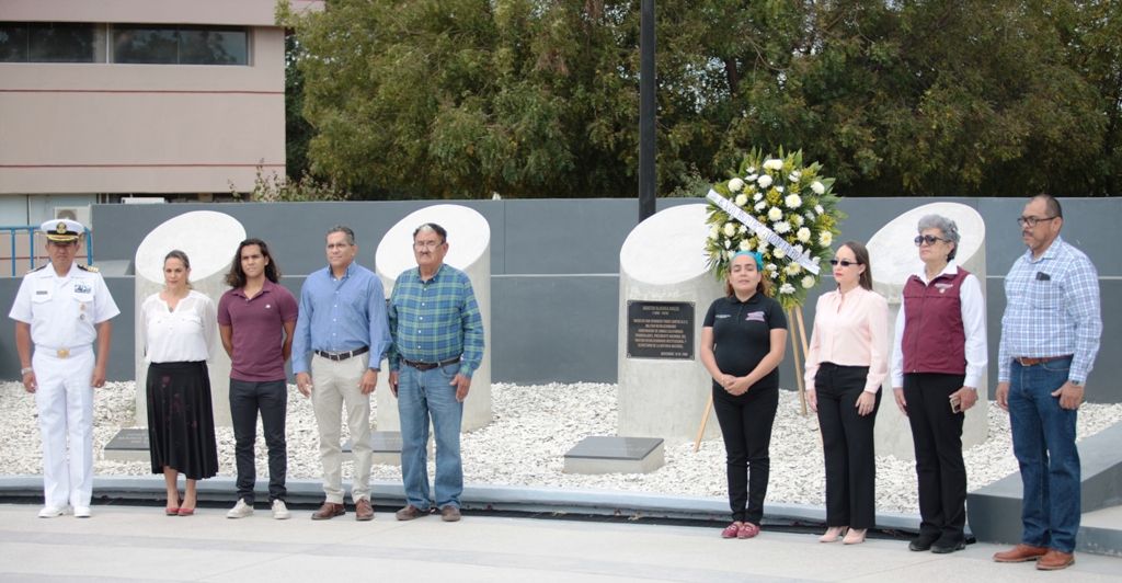 Conmemoran en La Paz el Aniversario Luctuoso del General Agustín Olachea