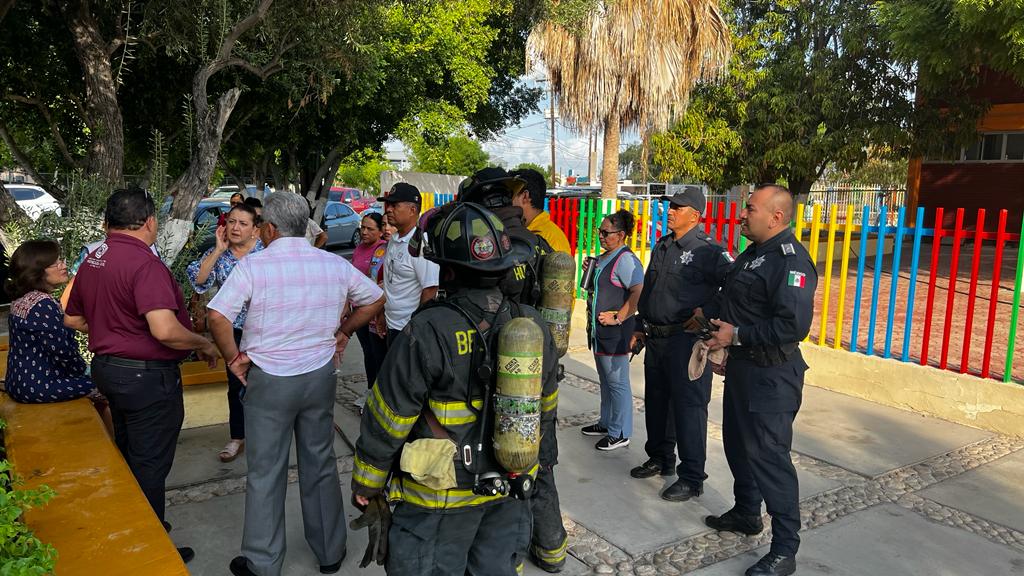 Atiende Protección Civil reporte de fuga de gas en el CAI 1 de La Paz