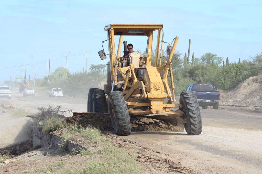 Coordina Gobierno Municipal trabajos de reparación en más de 80 kilómetros de vialidades