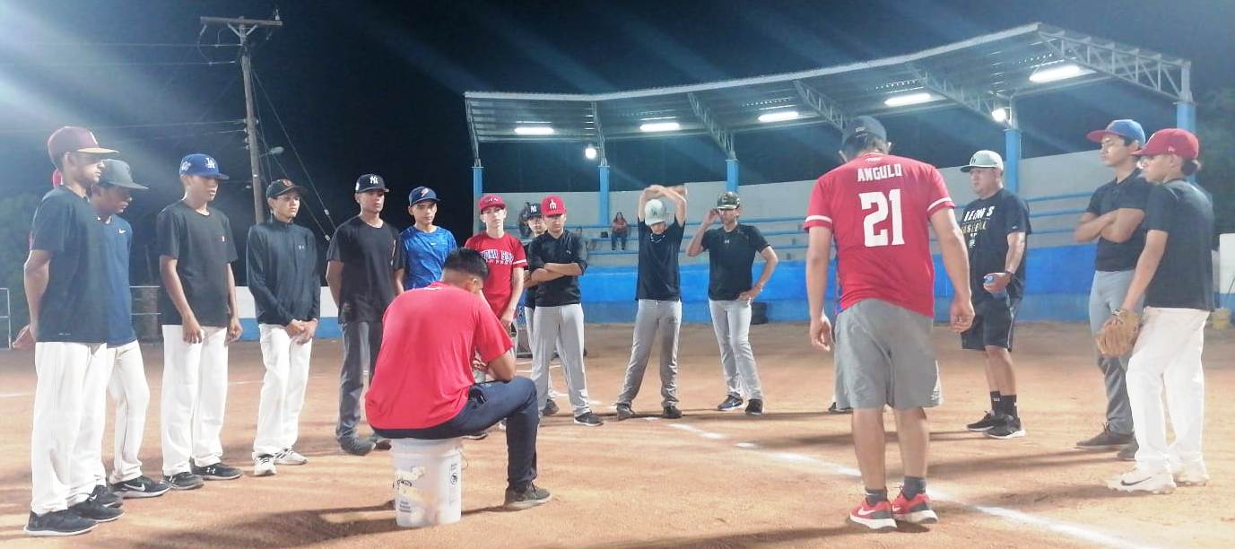 Se preparan 49 beisbolistas de La Paz para conformar Selección Municipal