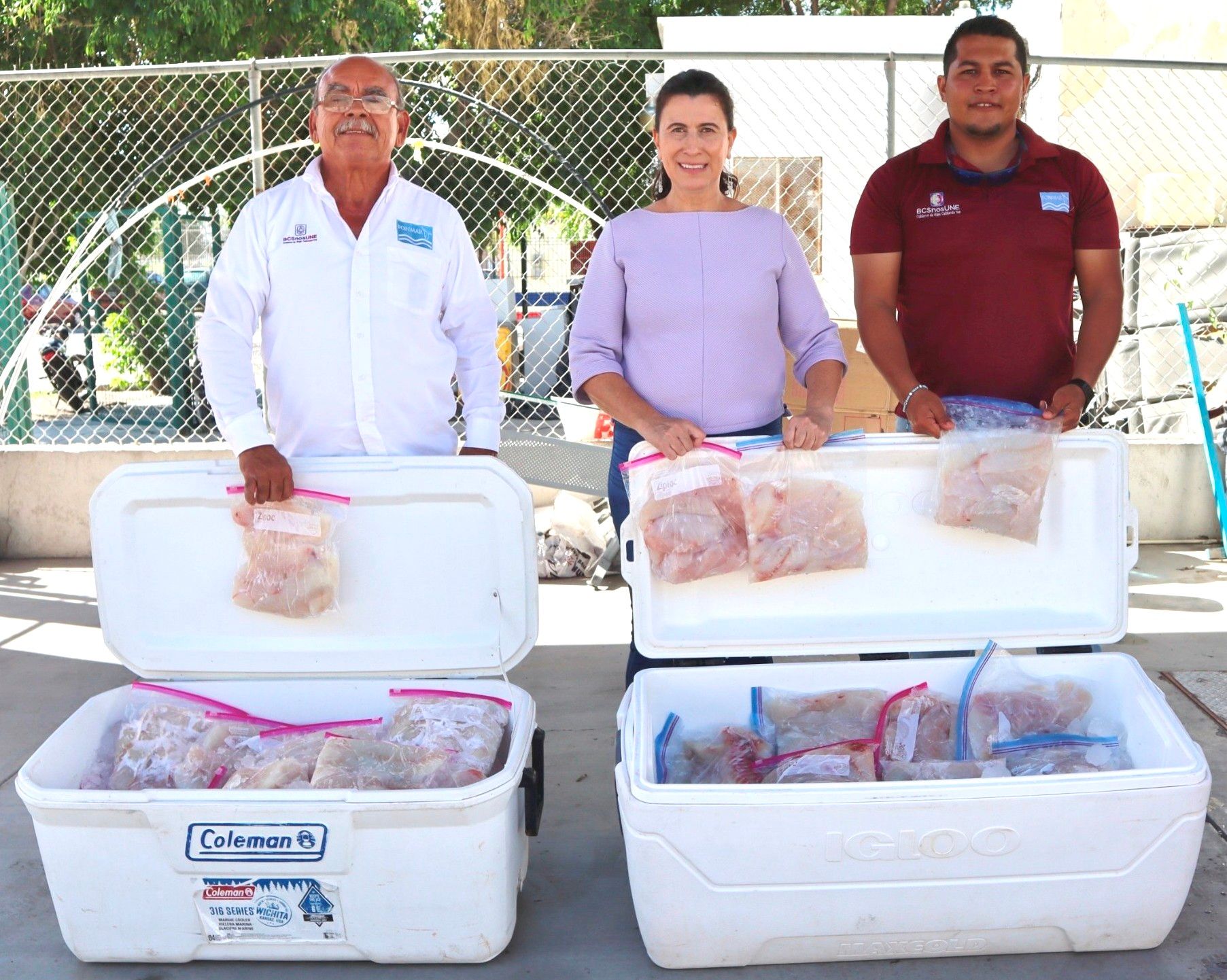 Recibe DIF Municipal La Paz donación de 78 kilos de pescado de FONMAR