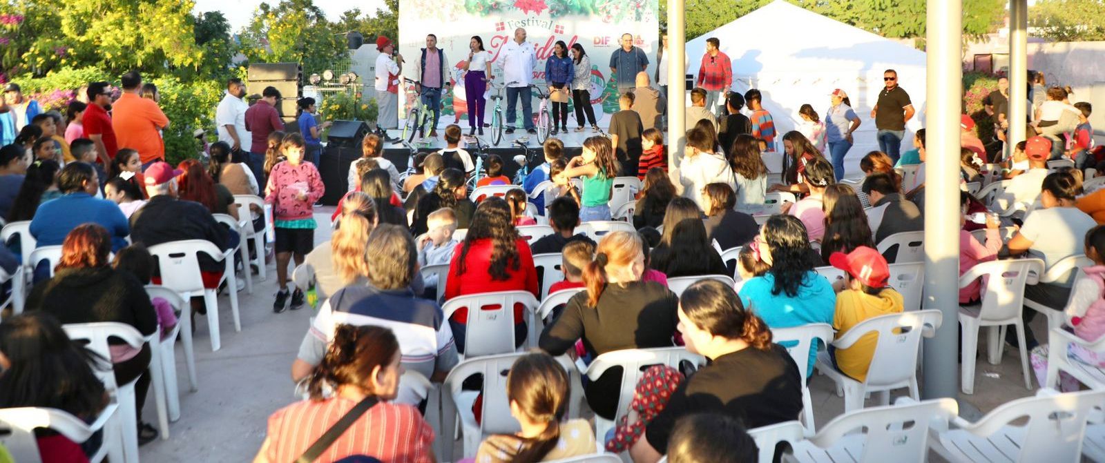 Continúan festivales “Navidad en tu Colonia” en La Paz