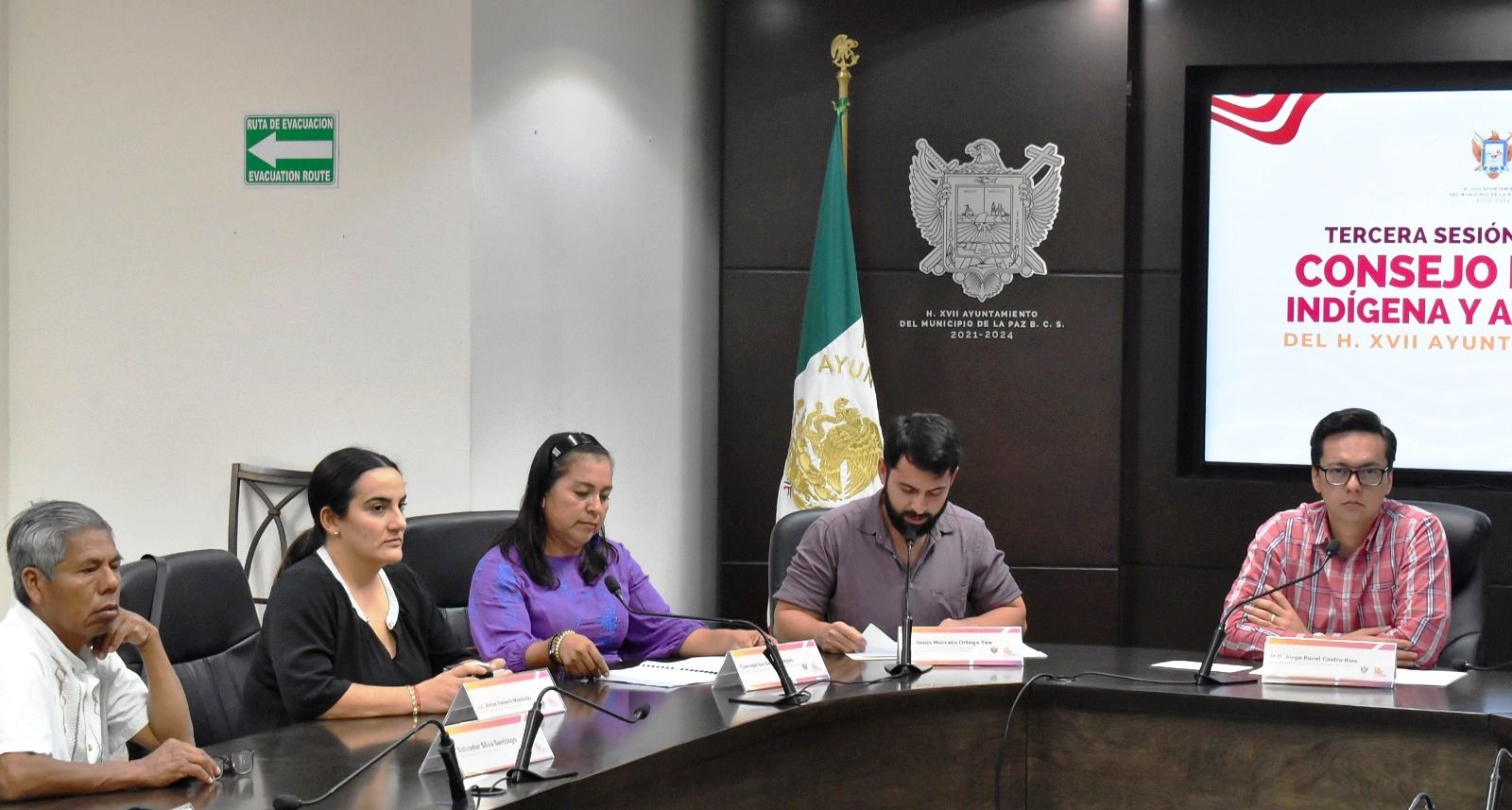 Sesiona Consejo Municipal Indígena y Afromexicano del Ayuntamiento de La Paz