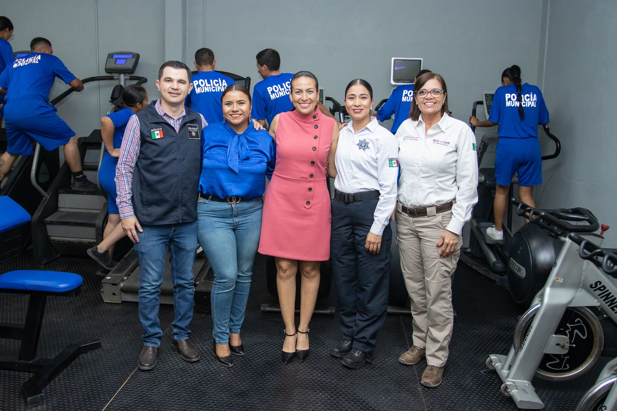 Se inaugura el gimnasio para las y los policías de La Paz