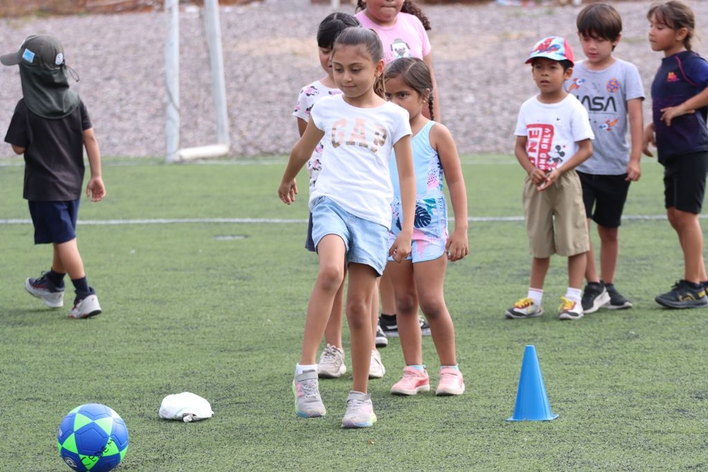 Inician actividades del Curso de Verano CEDEM 2024