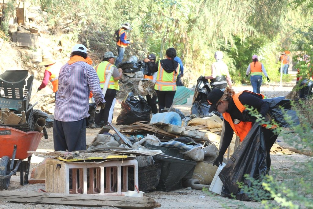 Es importante denunciar a quien se sorprenda tirando basura en arroyos o vía pública: SEPUM