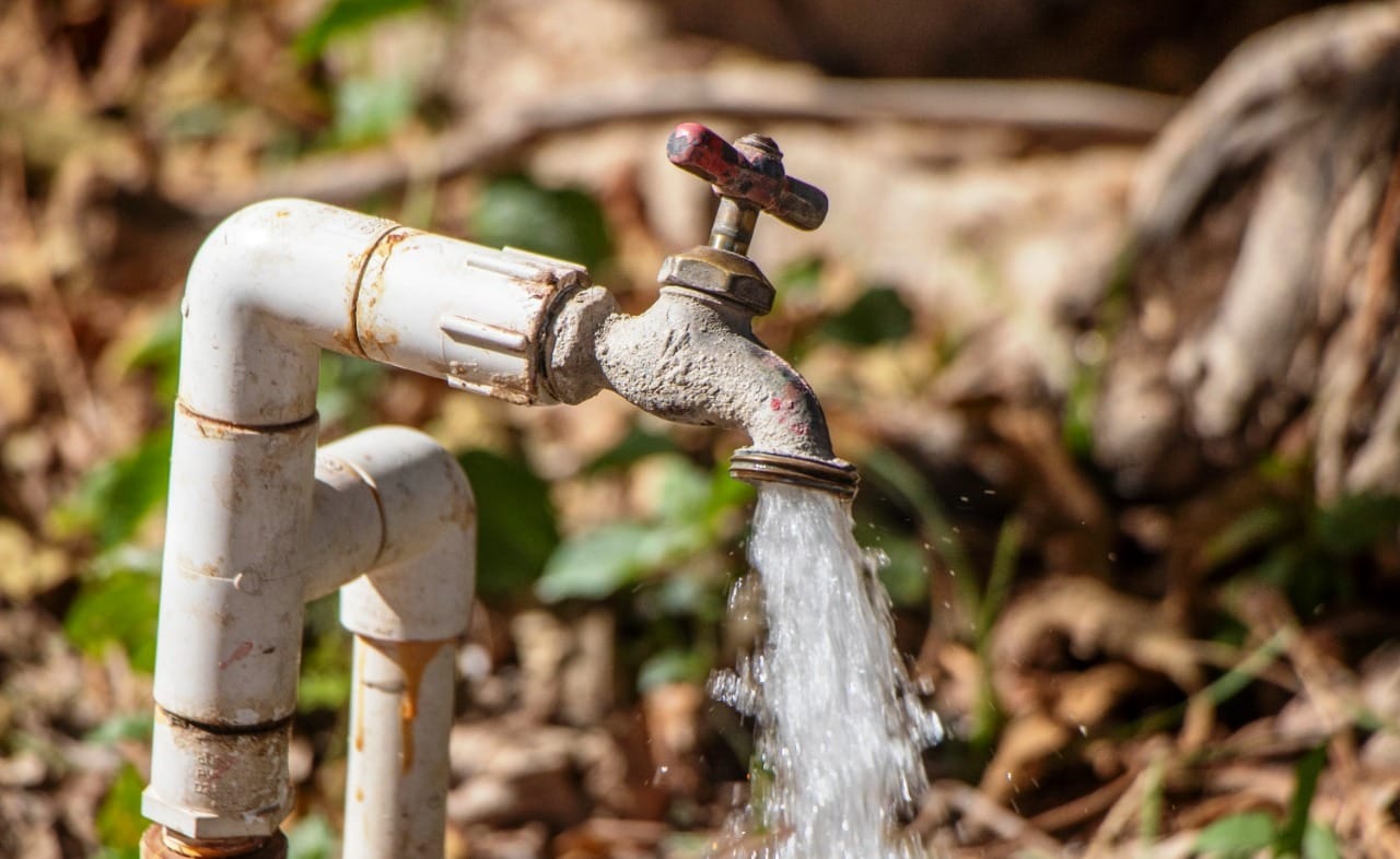 Cumple OOMSAPAS con entrega de agua potable a 97 colonias de La Paz el 15 de octubre