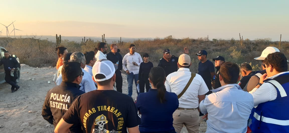 Rescatan a cuatro turistas extraviados en zona de barrancos en La Paz