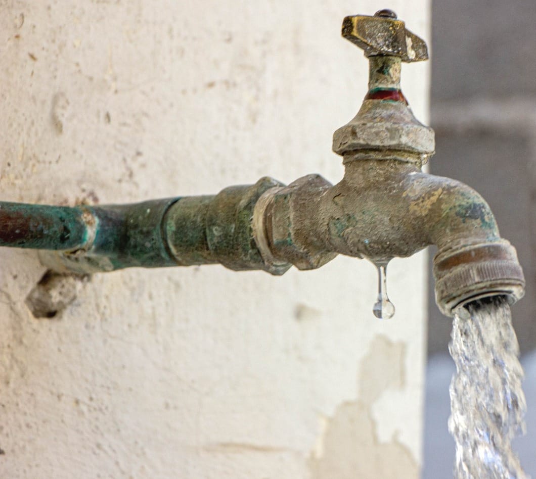 Suministra OOMSAPAS agua potable a 99 colonias de La Paz el 14 de octubre