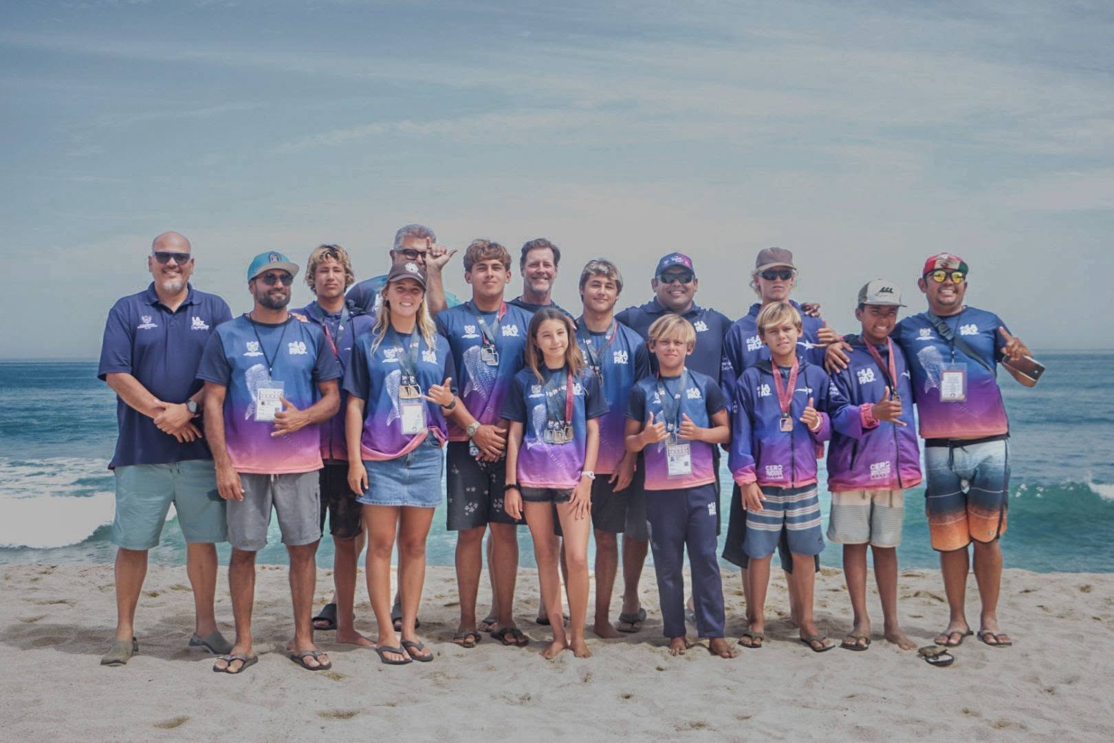 Conquistan surfistas paceños 15 medallas en eliminatorias estatales