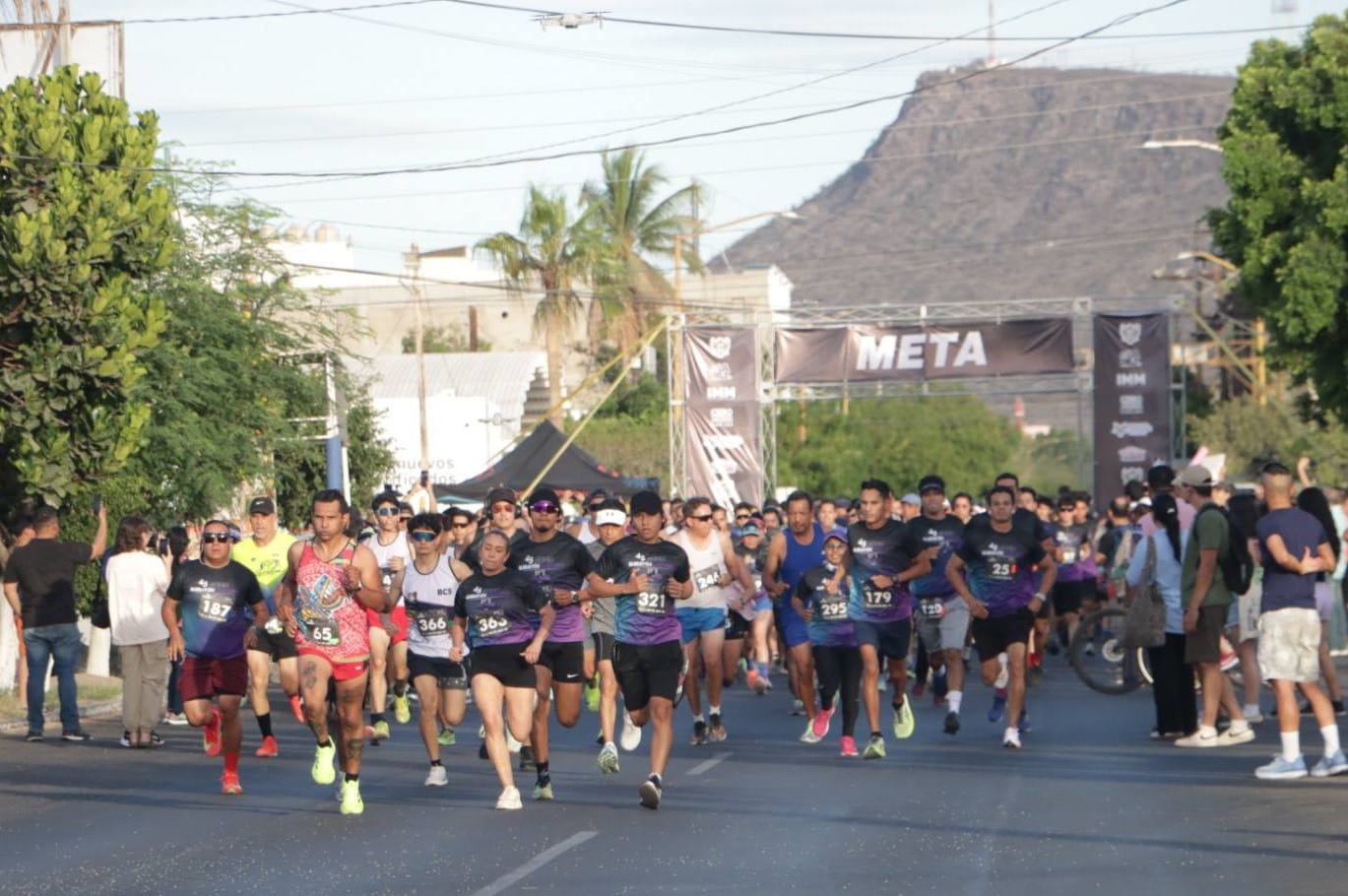 Se realiza con éxito la edición 45 del Medio Maratón Costero