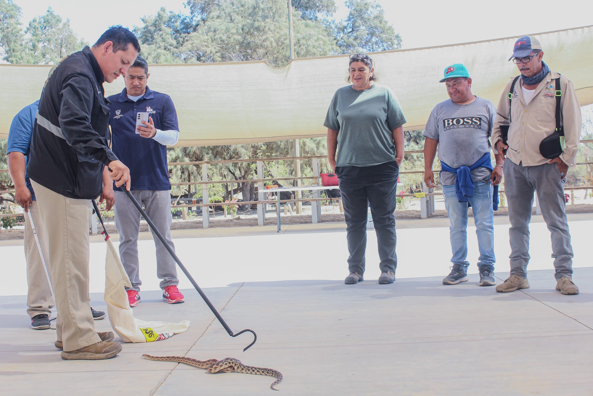 Personal del Eco Parque recibe capacitación sobre manejo de fauna en vida libre