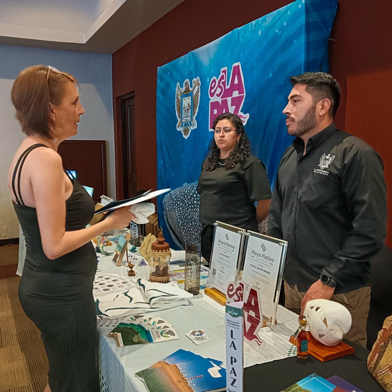 La Paz fortalece su presencia turística en la Convención Nacional de Agencias de Viaje