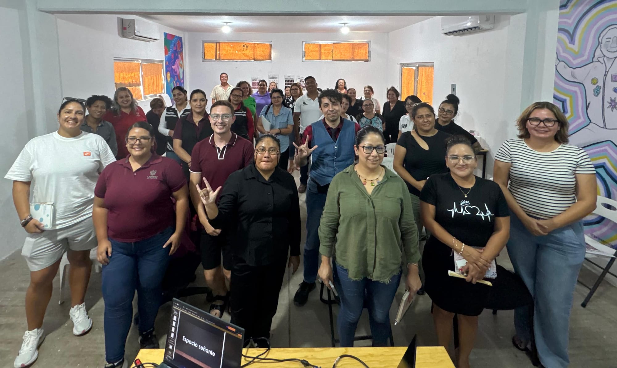 Avanza La Paz en inclusión con curso de Lengua de Señas para servidores públicos