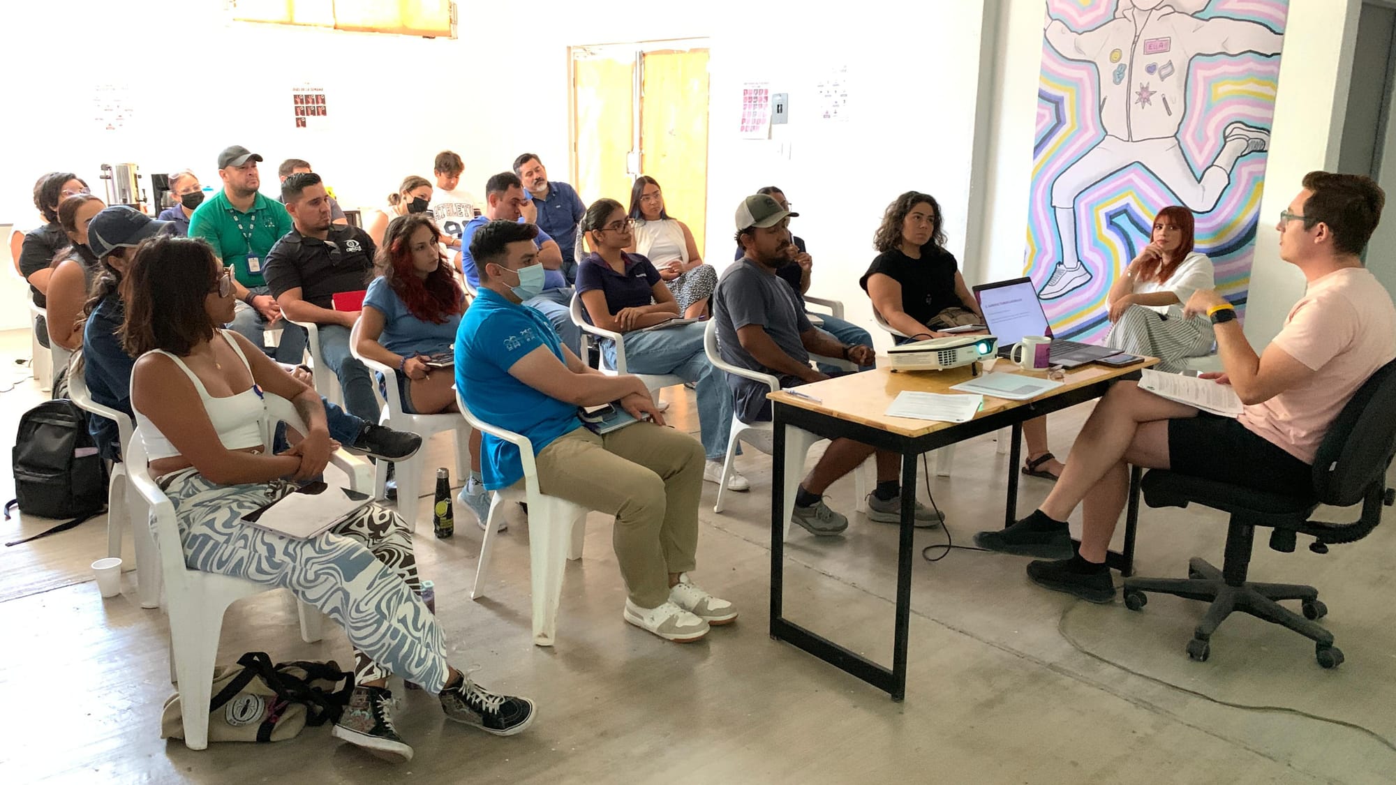 Capacita Ayuntamiento de La Paz a colectivos de divulgación científica rumbo a la Noche de las Estrellas 2025