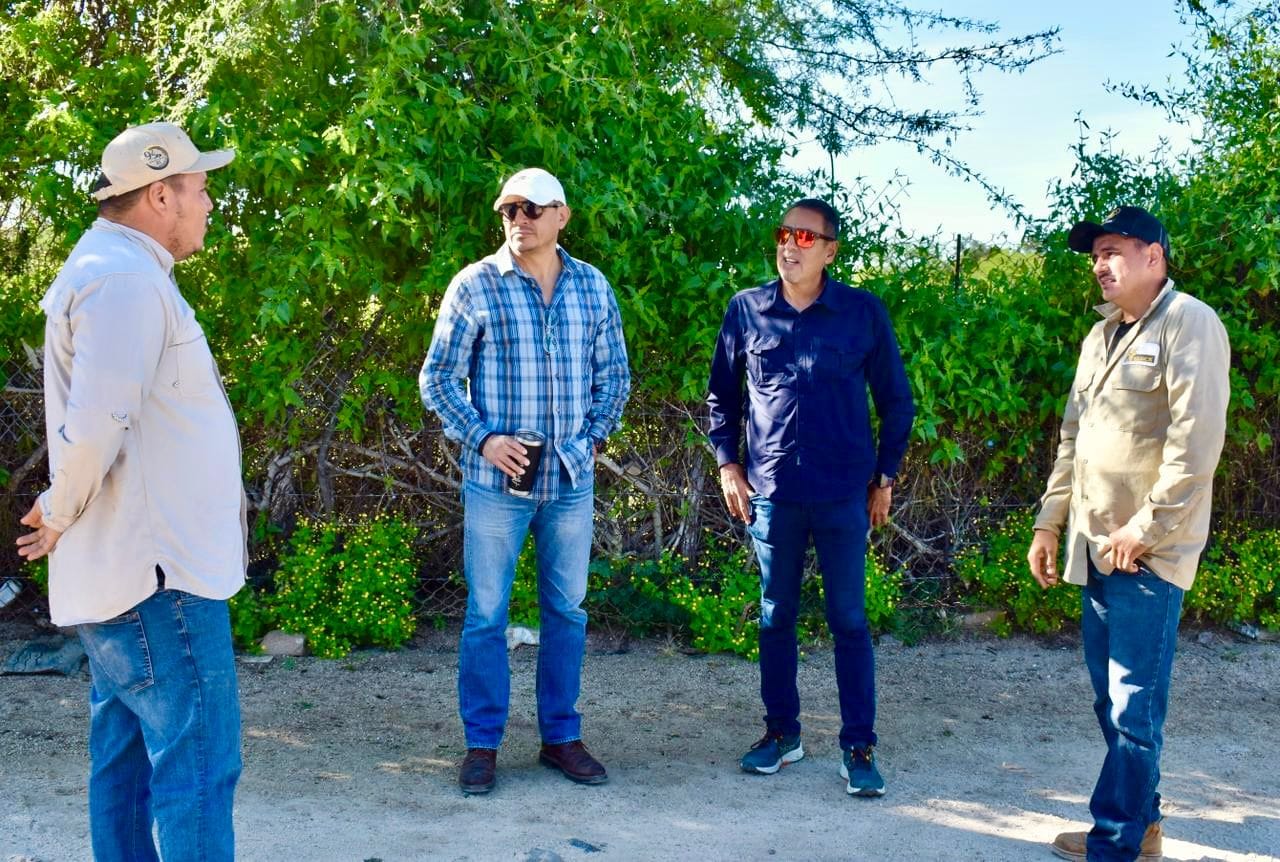 Continúa Ayuntamiento de La Paz rehabilitación de caminos rurales