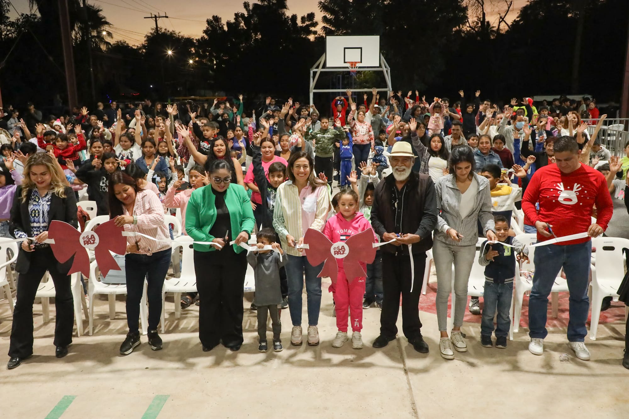 Inaugura Milena Quiroga techumbre en parque de colonia Rinconada