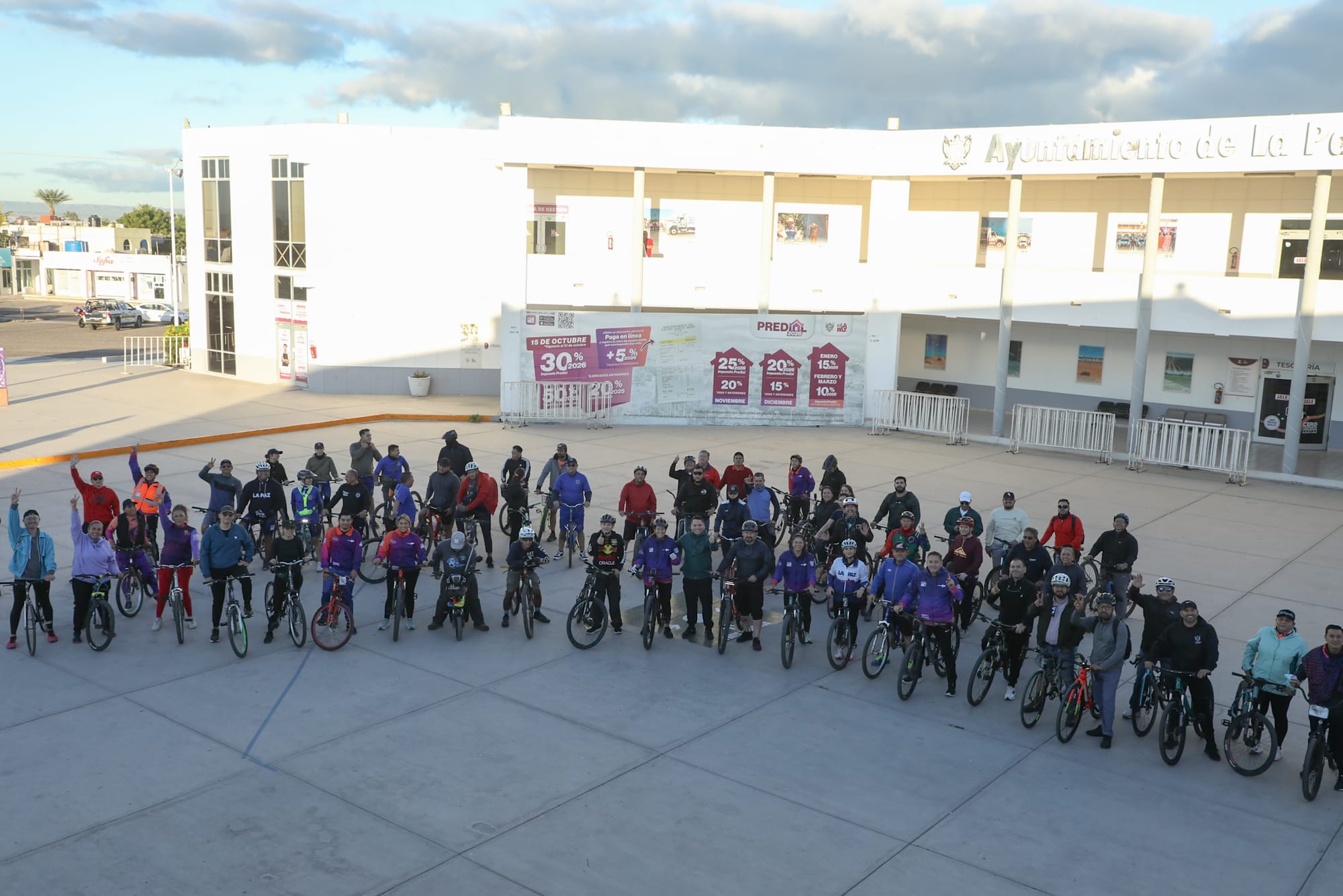 Encabeza Milena Quiroga primer Biciviernes de 2026