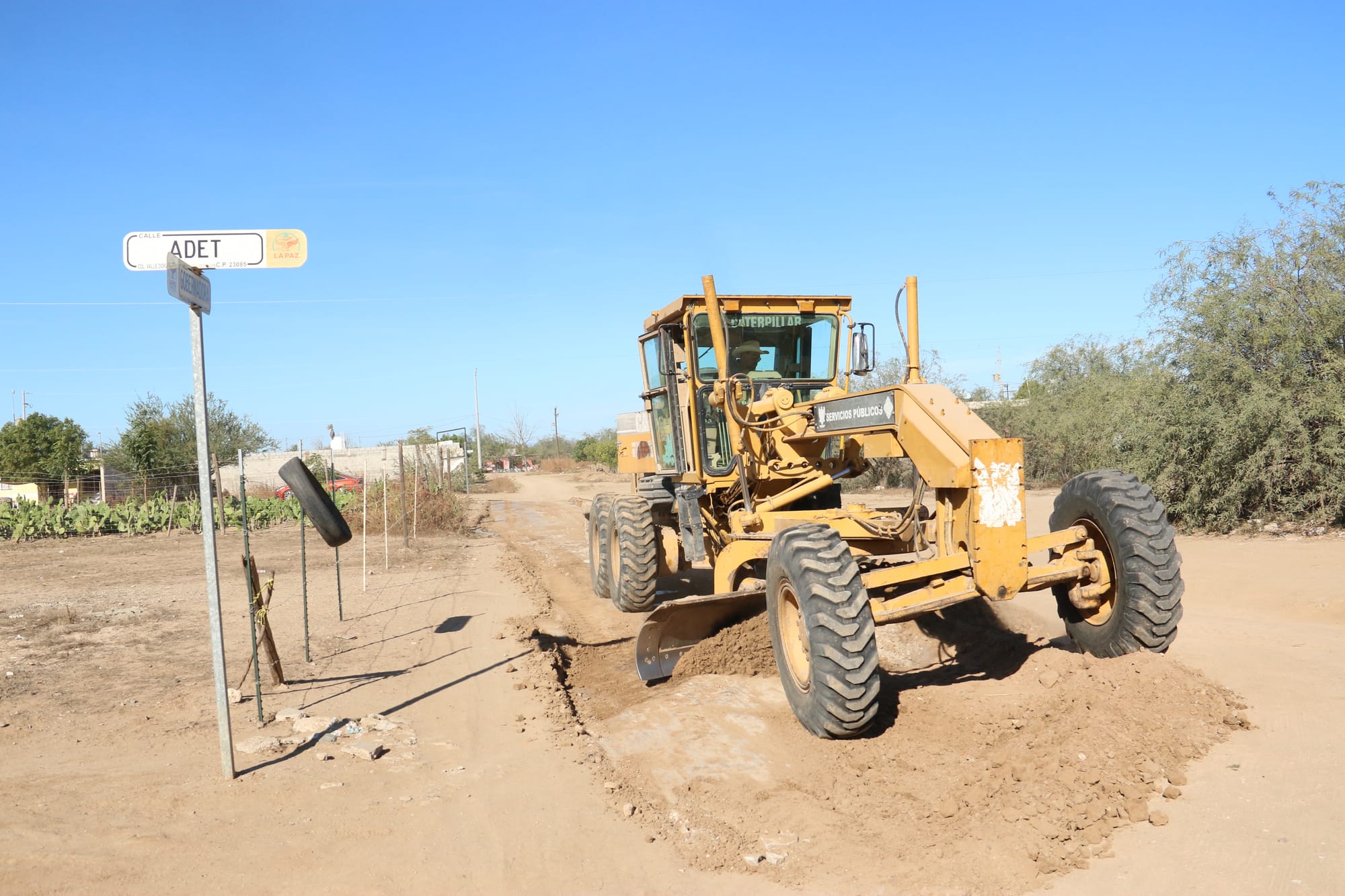 Rehabilita Ayuntamiento de La Paz más de 23 kilómetros de calles de terracería