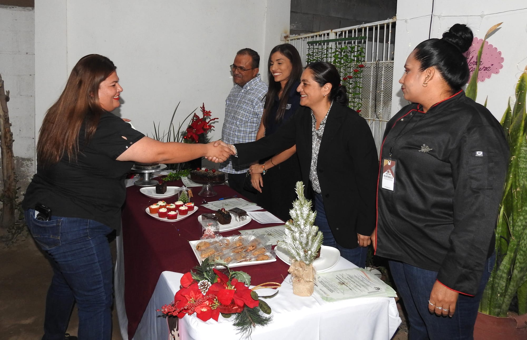 Capacita Ayuntamiento de La Paz a más de 300 personas para el autoempleo