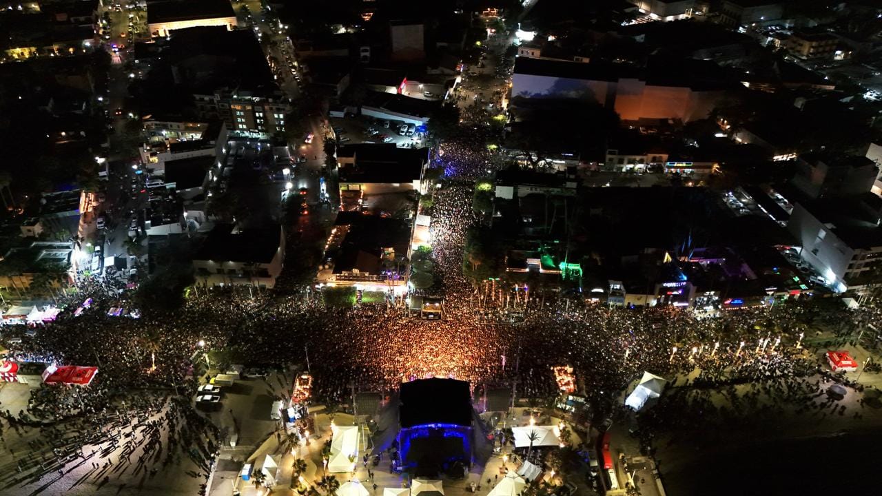 Concluye Carnaval La Paz 2026 con más de 40 mil personas en el malecón