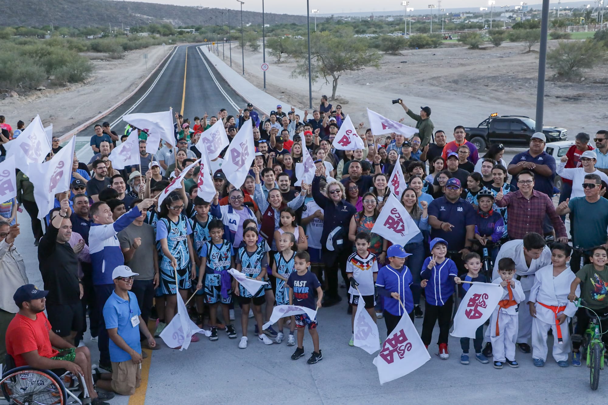 Avanza La Paz con obras de calidad: Milena Quiroga inaugura pavimentación de acceso al CDM “El Piojillo”