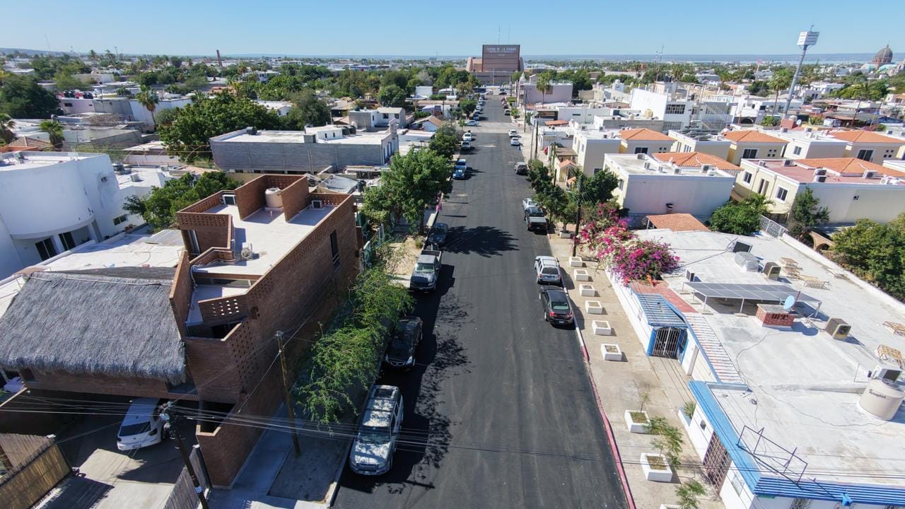Avanza a su etapa final el Programa Emergente de Reencarpetado en La Paz
