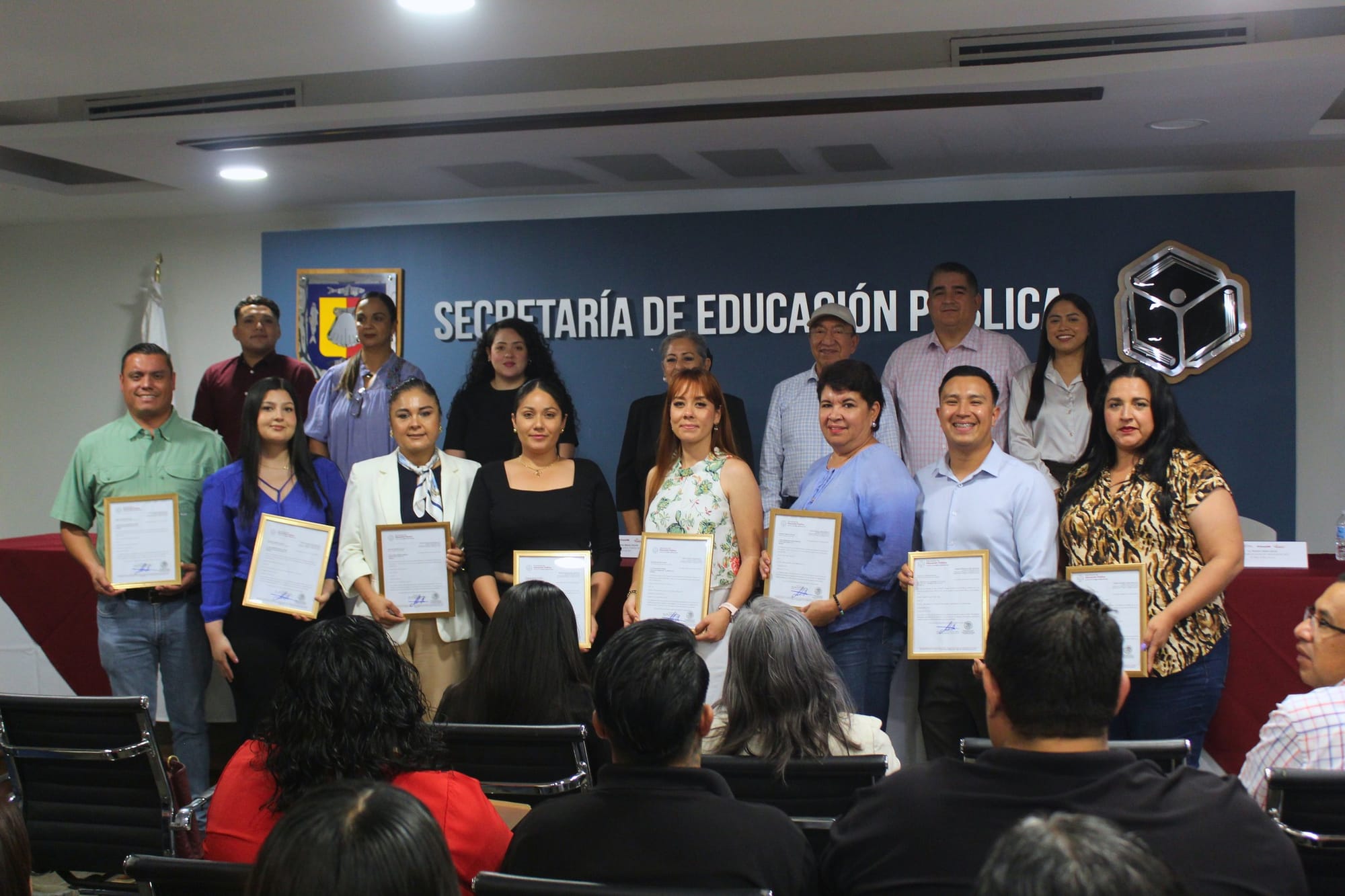 Instalan nueva sede de preparatoria abierta en colonia Agua Escondida