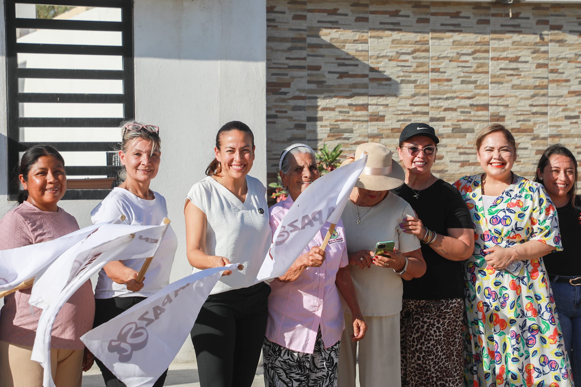 Milena Quiroga cumple su palabra e inicia rehabilitación de la calle Villa Natalia en Villas del Encanto