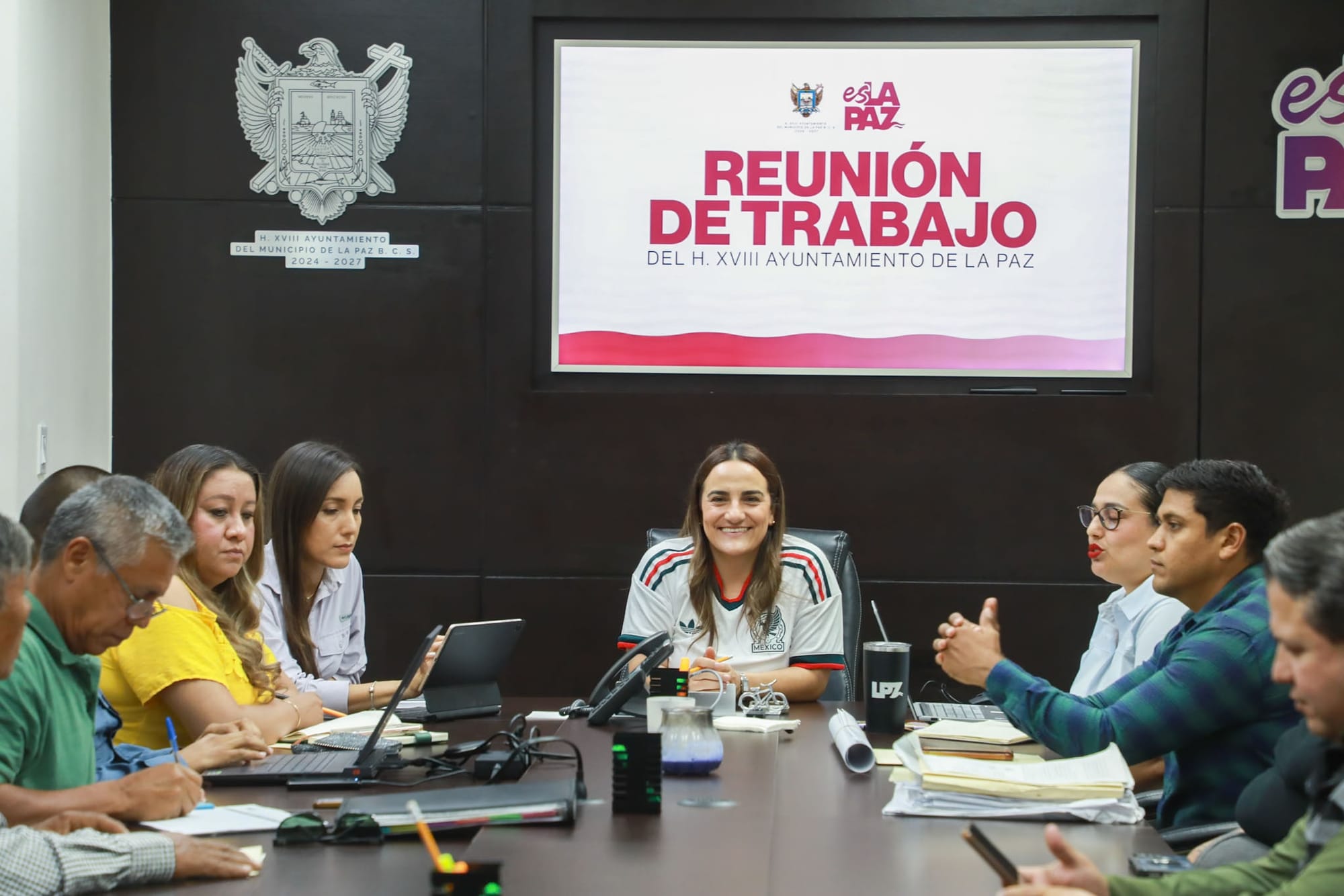 Atiende Gobierno Municipal de La Paz a vecinos de Campestre Mezquitito, 28 de Octubre y 1ro de Mayo