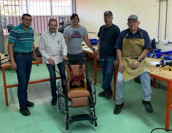 Donarán 20 sillas de ruedas a niñas, niños y adolescentes