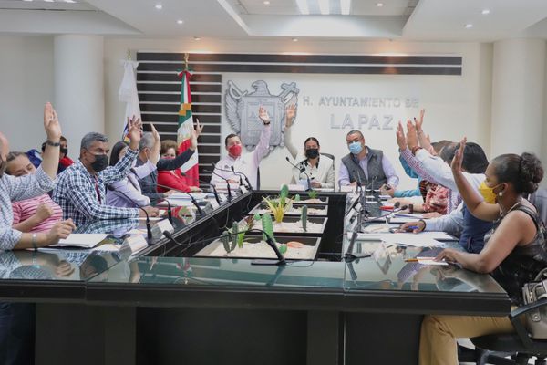 Aprueba Ayuntamiento iniciar procedimiento de nulidad
de desarrollo inmobiliario