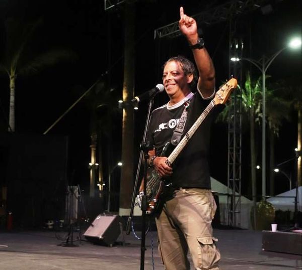 Excelente presentación de “Los Patita de Perro” en el Malecón