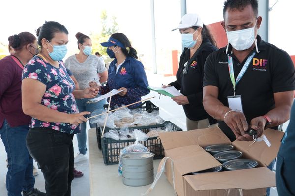 Atiende DIF La Paz a más de 100 personas en Santa Rita