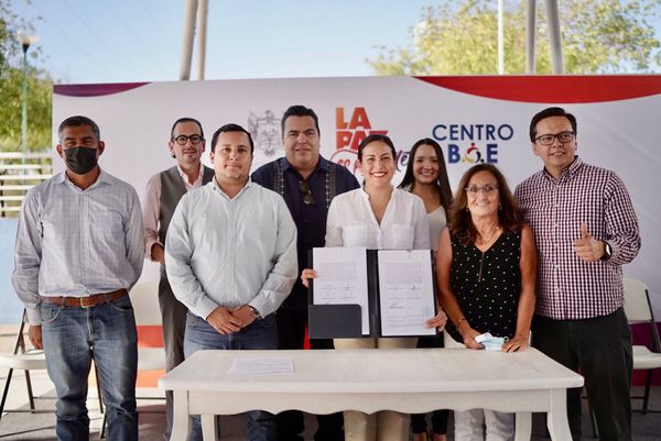 Recibe Ayuntamiento la donación del Centro Comunitario BOE