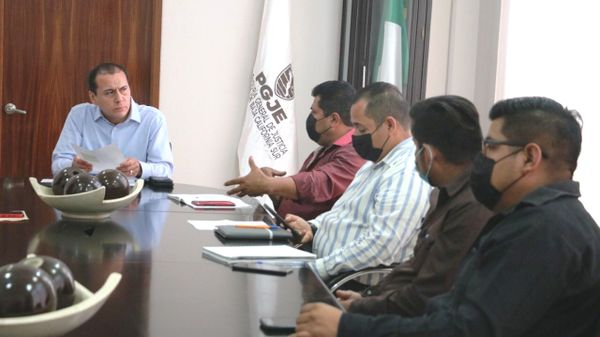 Dialogan etnias indígenas con Procurador del Estado