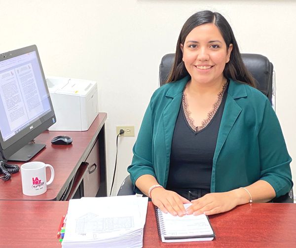 Incrementa Ayuntamiento salario a los trabajadores de confianza