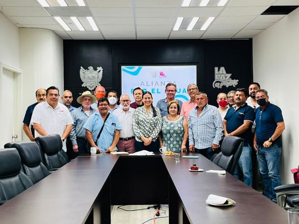 Acuerdan Ayuntamiento y Cámaras de la Construcción utilizar aguas tratadas