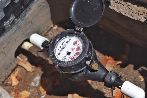 Ha instalado OOMSAPAS La Paz más de 6 mil medidores de agua en esta administración