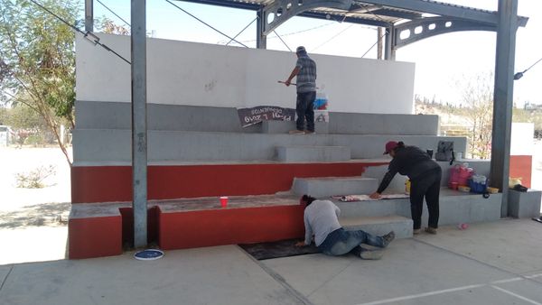 Rehabilita Servicios Públicos parques en Subdelegaciones de Las Pocitas y Álvaro Obregón.