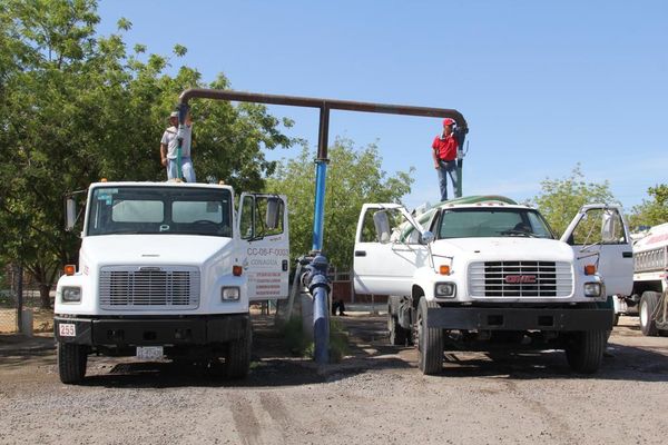 Se distribuyeron más de 1 millón 400 mil litros de agua a través del Plan Emergente