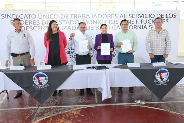 Refrenda Ayuntamiento de La Paz respaldo al Sindicato de Burócratas