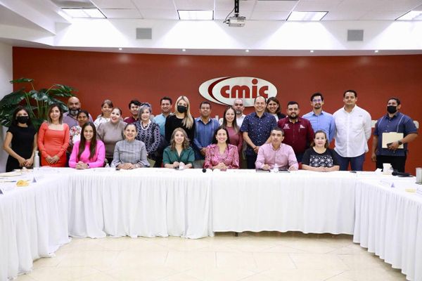 Presenta Ayuntamiento de La Paz el Sistema de Comercio en Línea