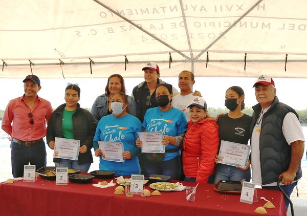 Lleva a cabo Ayuntamiento el “Primer Concurso de Ceviche” en Puerto Chale